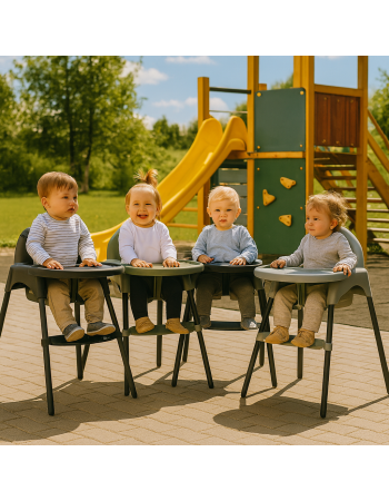 Καρεκλάκι φαγητού FunBaby 2 σε 1 με πλαστικό σκελετό και κάθισμα  απο 6 μηνών έως 15 κιλά σε μαύρο χρώμα